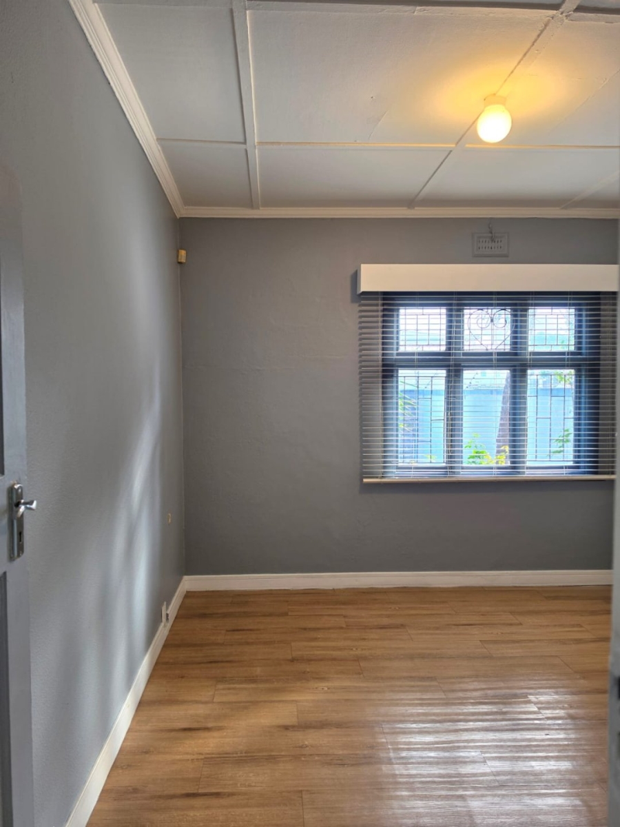 5 Bedroom Property for Sale in Kenilworth Western Cape